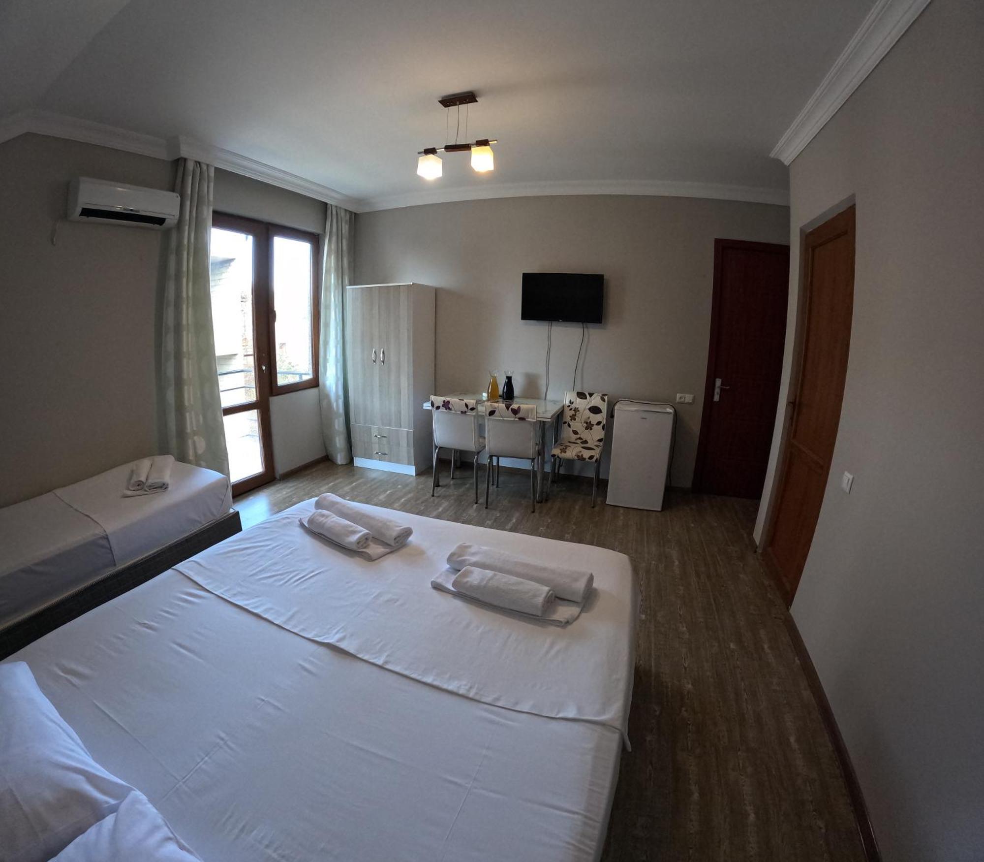 Elite Hotel Kobuleti Exteriör bild