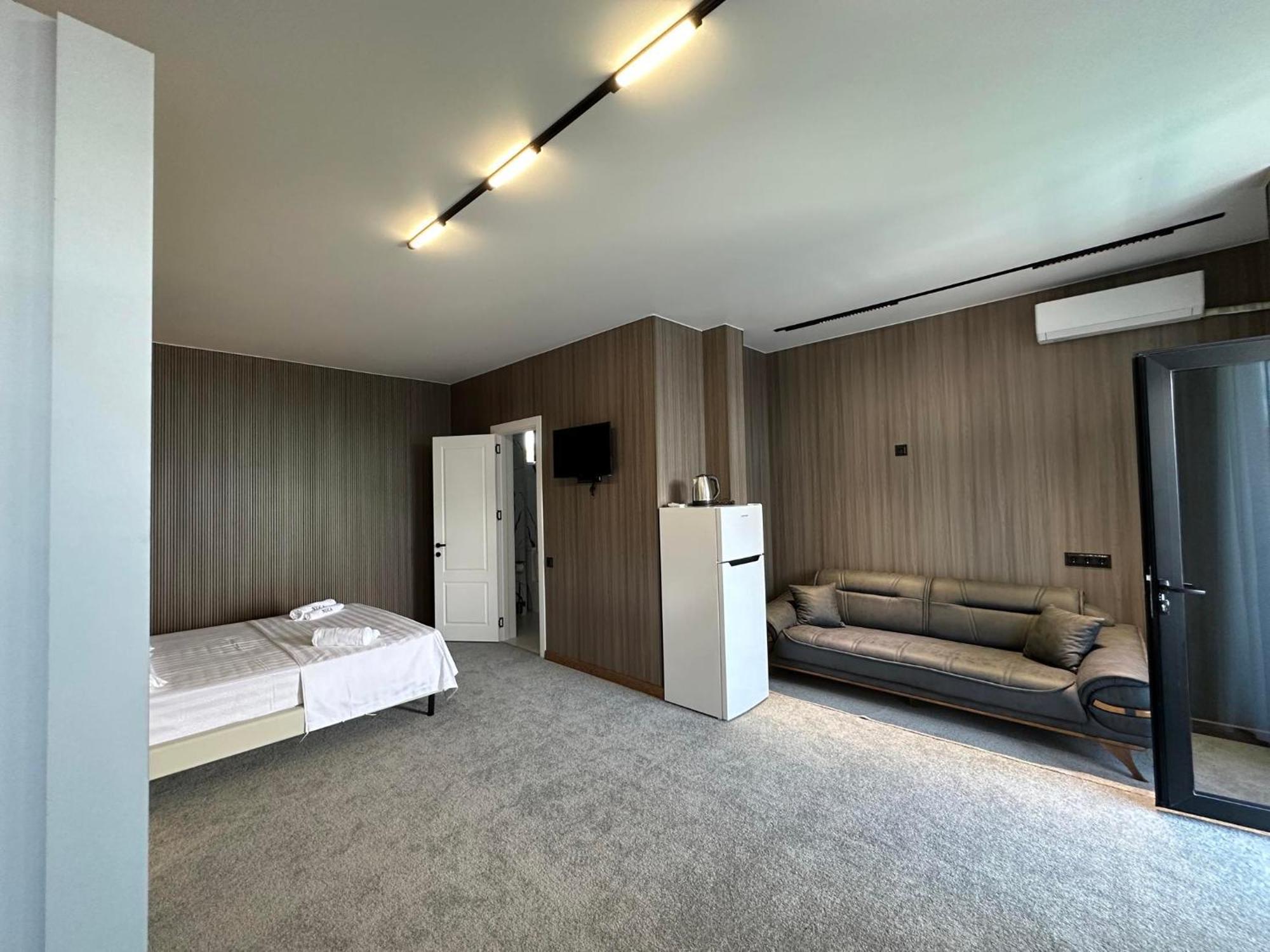 Elite Hotel Kobuleti Exteriör bild